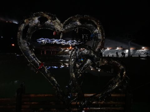 Hotel Bukovel faházak este. 