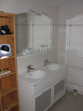 Kopalnica-apartmaji---Bathroom-apartments.JPG
