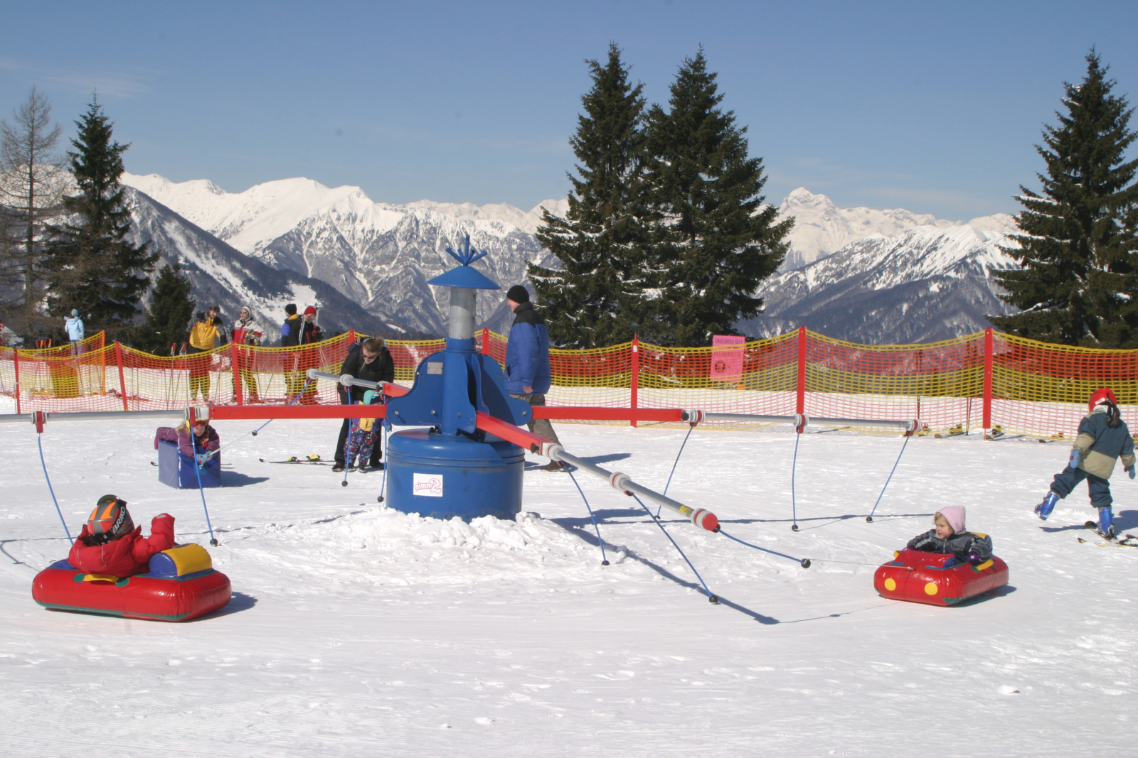 Ski-kindergarten4.jpg
