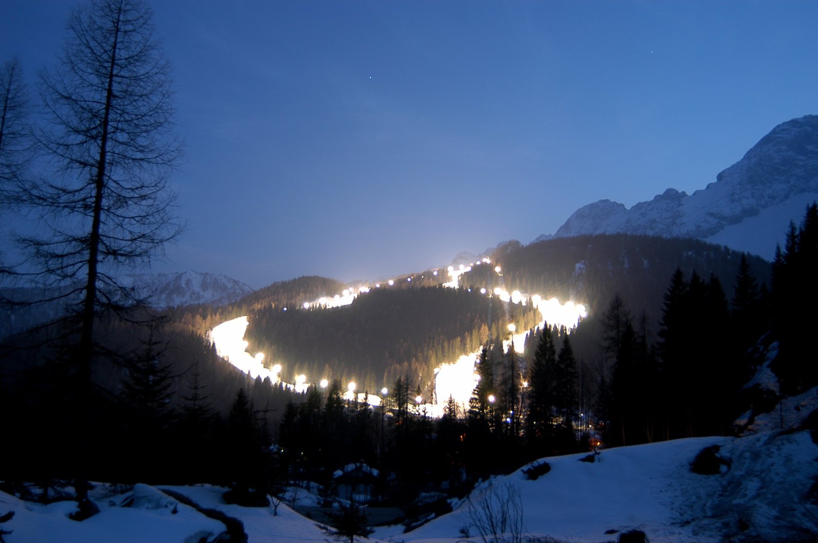 sci-in-notturna-zoldo-skicivetta.jpg