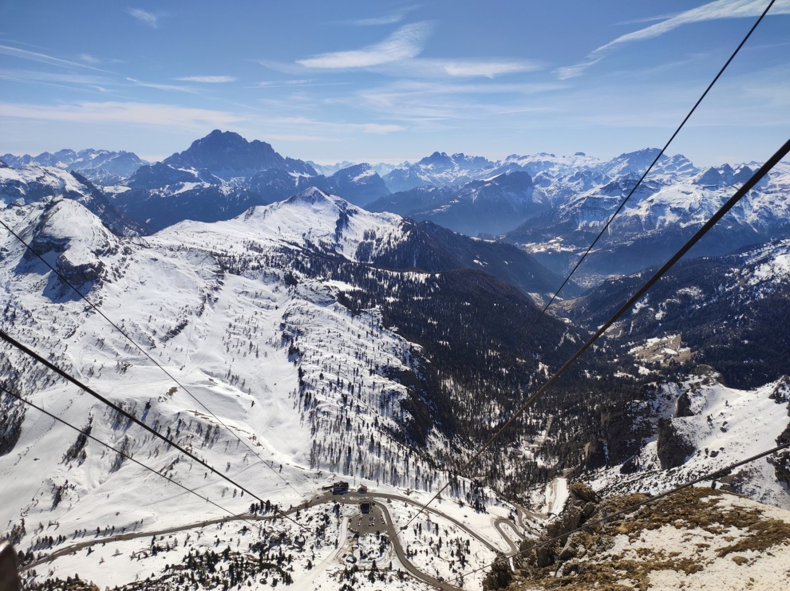 A Lagazuoi nagykabinos felvonó