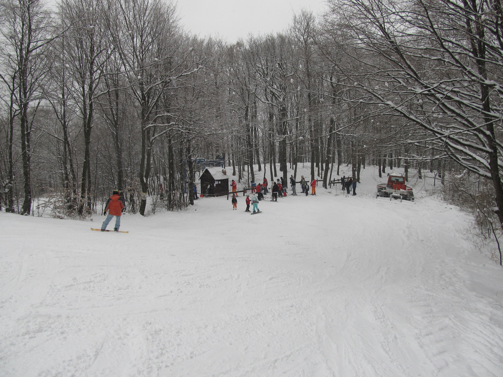 sífelvonó a 2-es pálya összekötőjének végéből