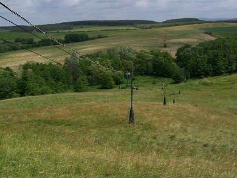 Sífelvonó a döbröntei "várhegyen