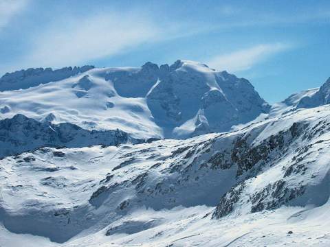 Boé-ról a Sella tömbjea Camopologno-hágó elött