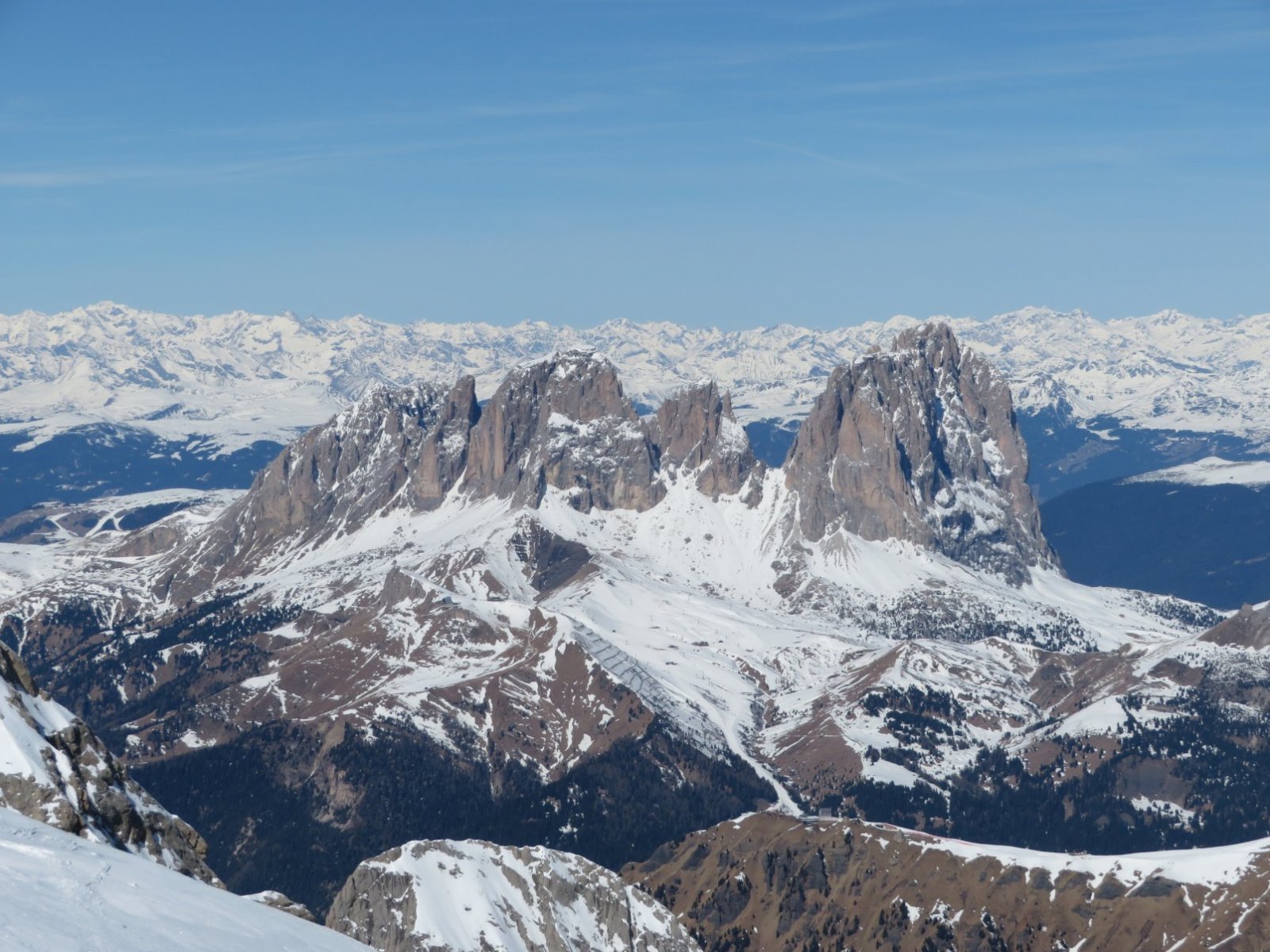 Kilátás a Punta Roccá-ról (Marmolada)