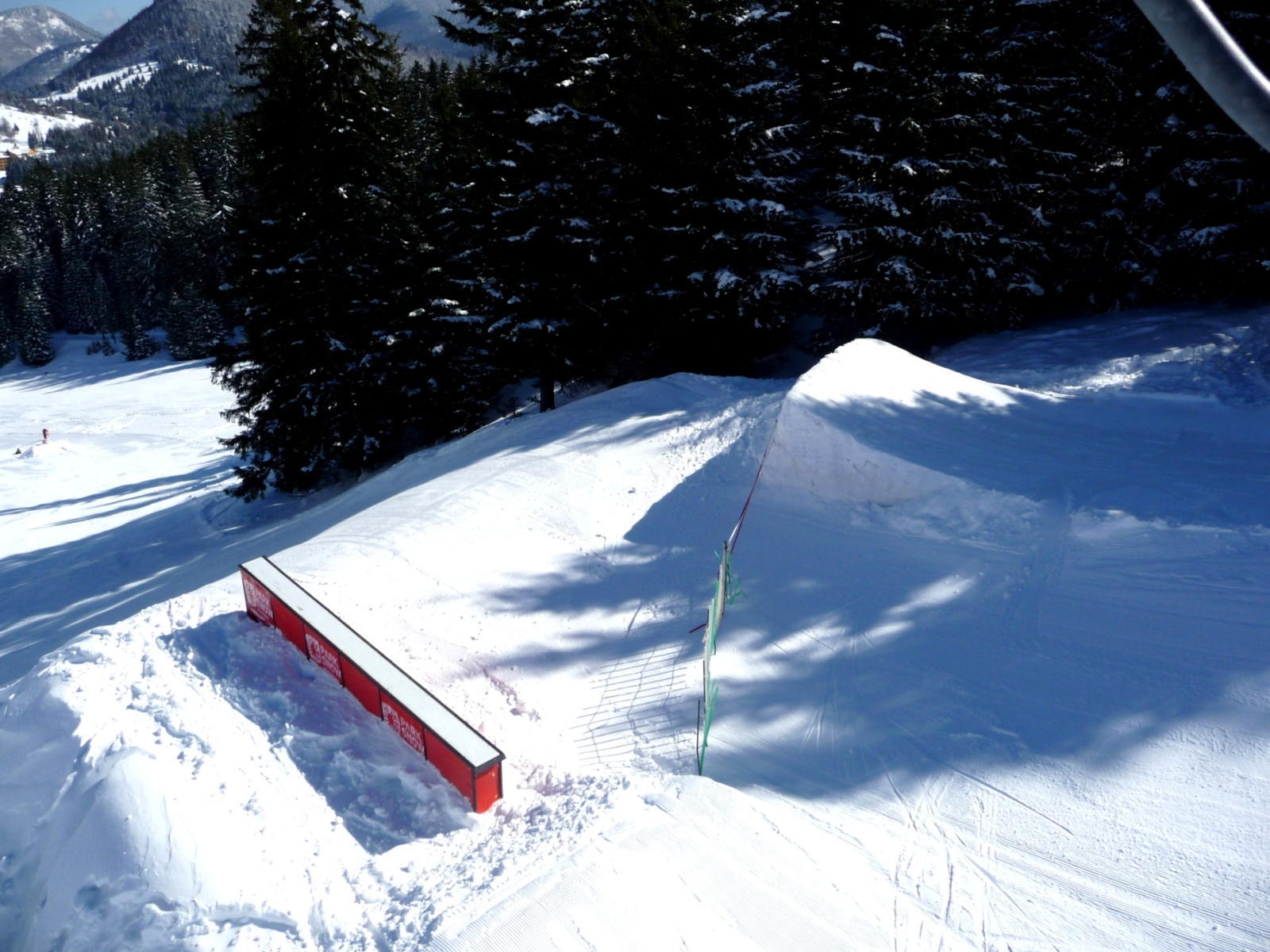 Snowpark   http://www.panoramio.com/user/2051127