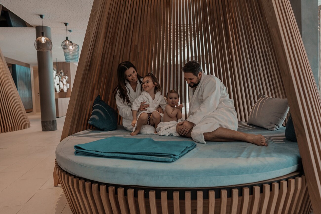 Pihenőkuckó a családi wellness részegben | Fotó: Das Edelweiss Salzburg Mountain Resort