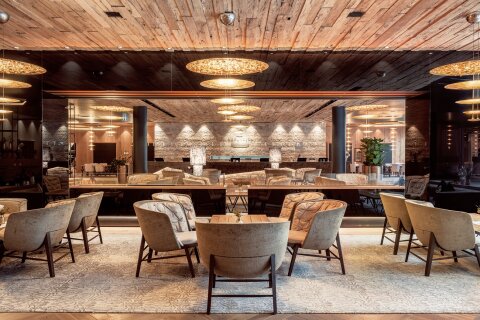 Társalgó és recepció | Fotó: ©Matthias Dengler | Das Edelweiss Salzburg Mountain Resort