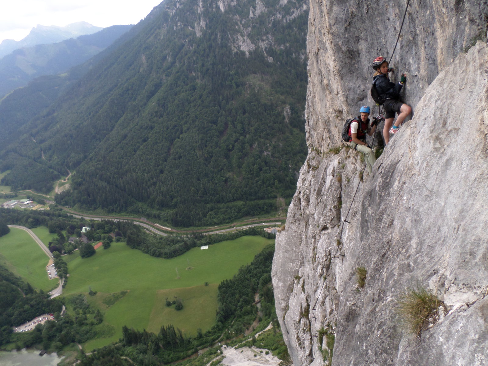 Kezdetben félelmetesnek tűnik az alattunk elterülő mélység, de idővel hozzá lehet szokni 