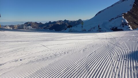 Reggel kivasalt pályák