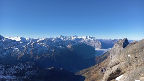 A berni és a wallisi Alpok