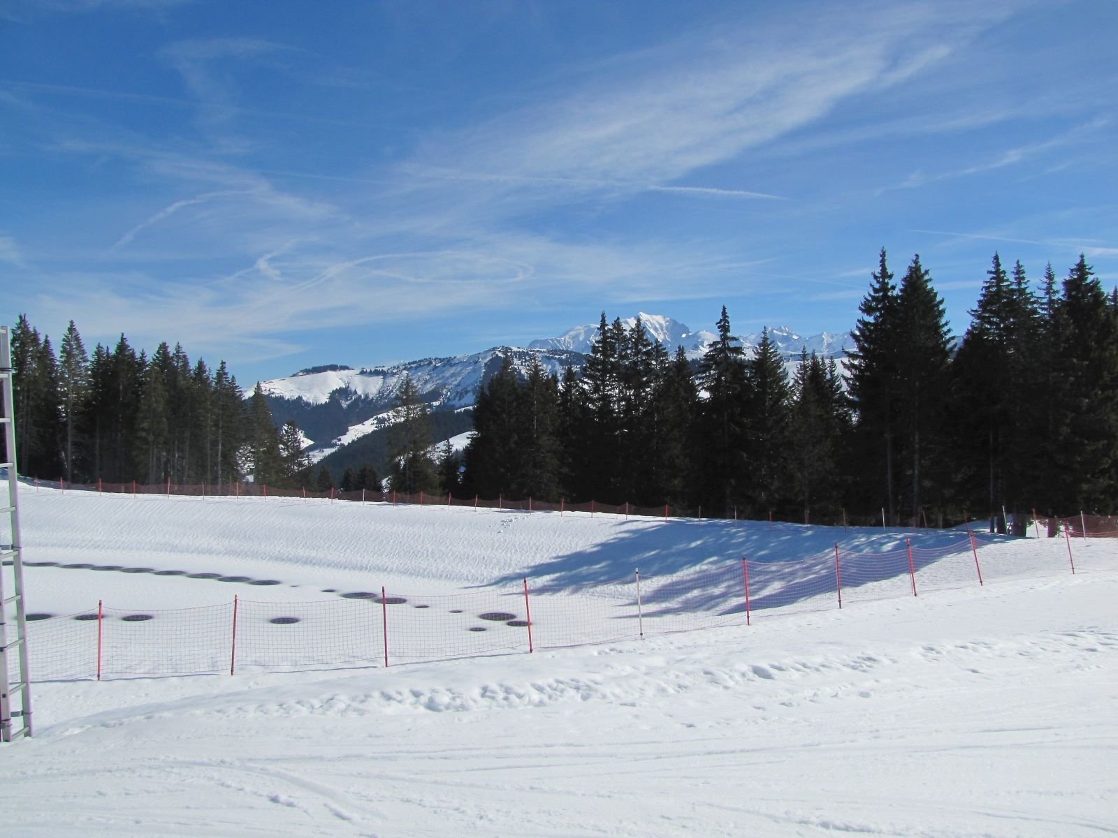 Kis víztároló a Mont Lachat-on