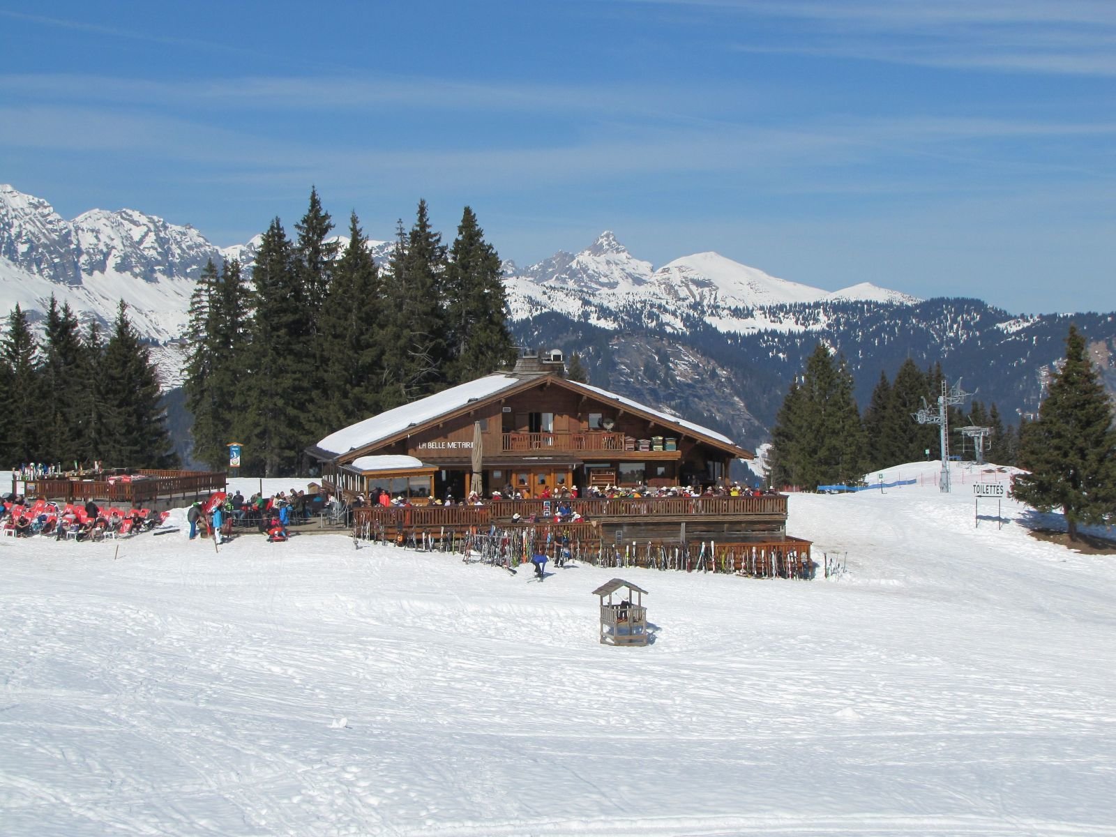 Mont Lachat, Crest Volland