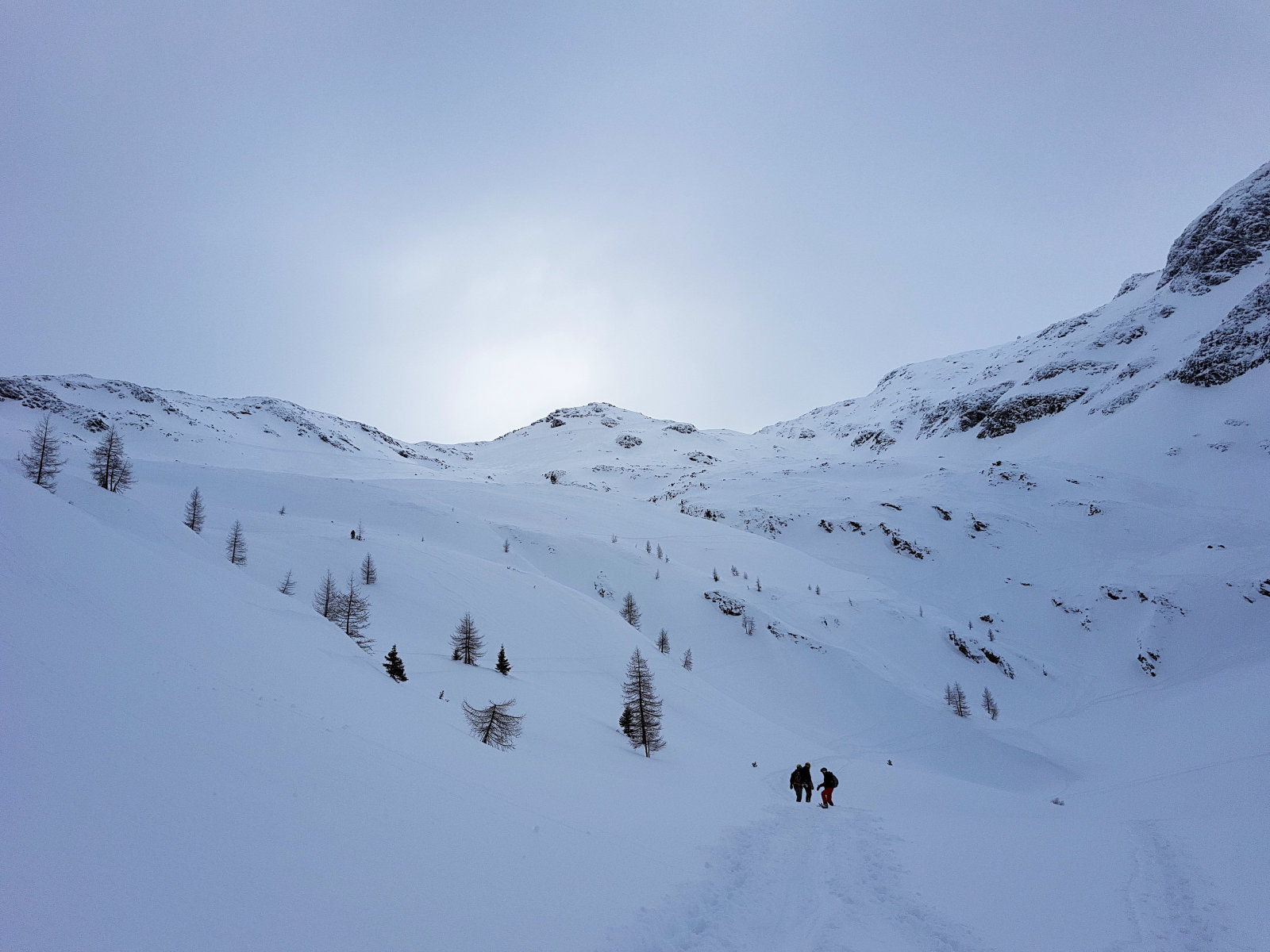 Sportgastein, északi oldal, a sínyom, amit követni kell