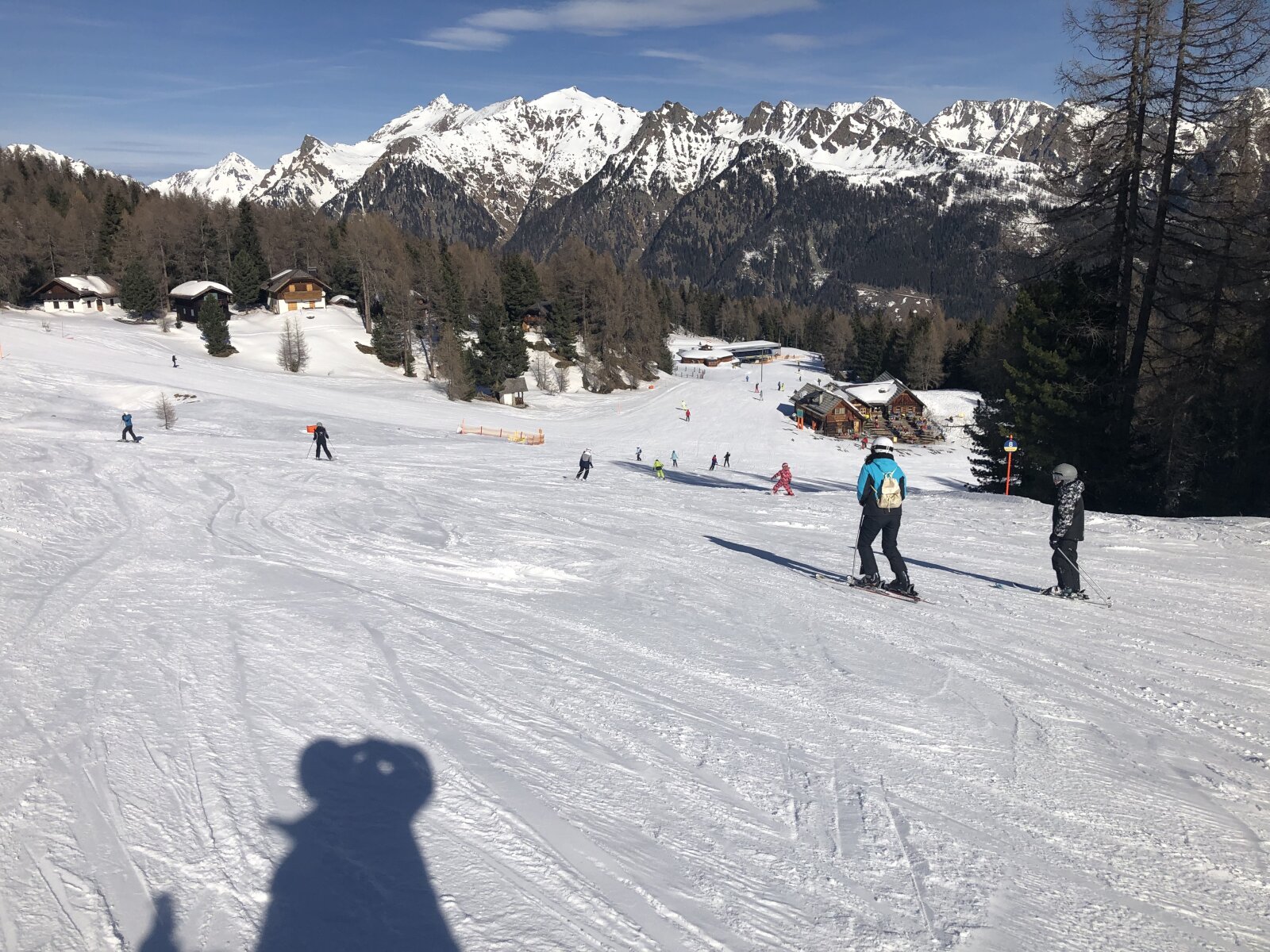 8-12 csatlakozás háttérben a Zimberjet lift