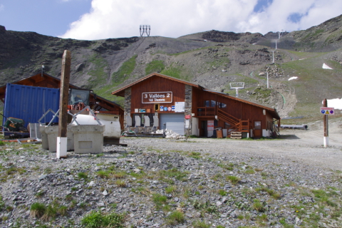 3 Vallées 2 bontási munkálatok