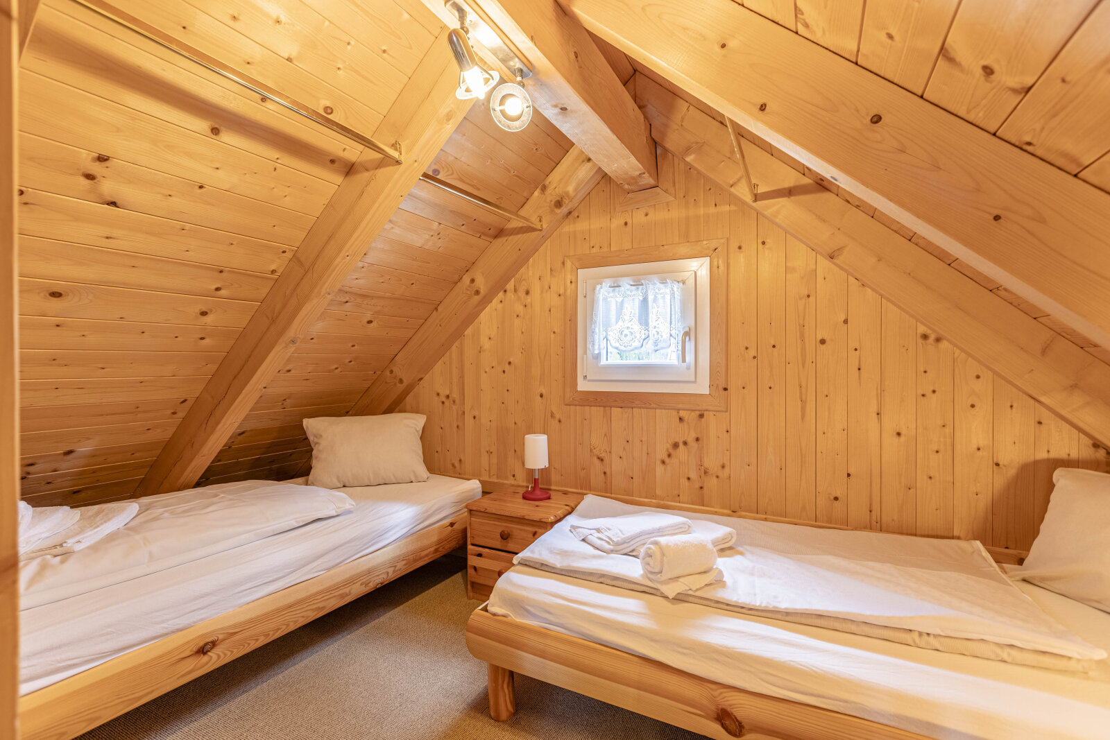 4 hálószobás üdülőház 120 m²