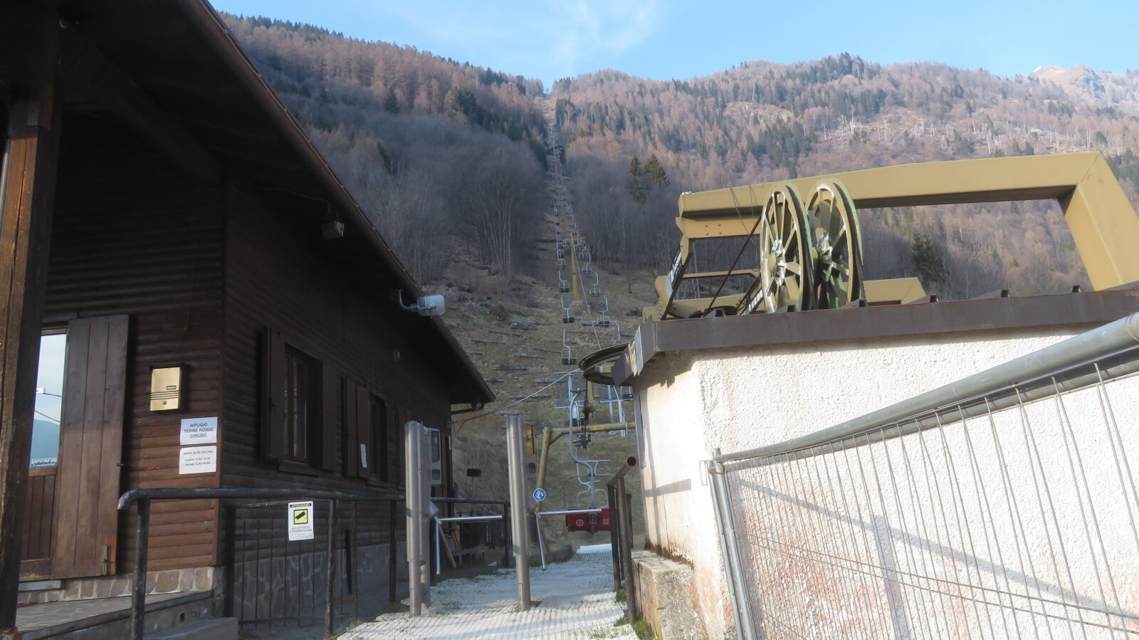 Carona völgyállomás