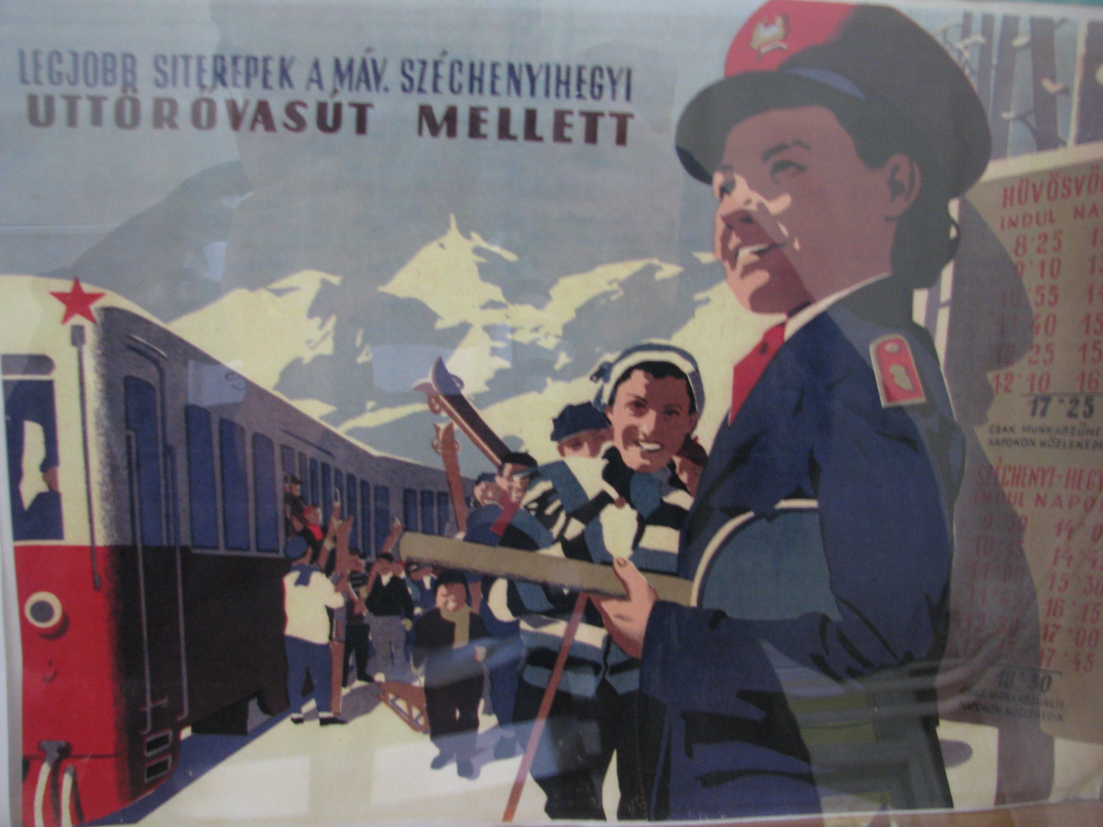 Legjobb síterep a MÁV Széchenyihegyi Úttörővasút mellett.