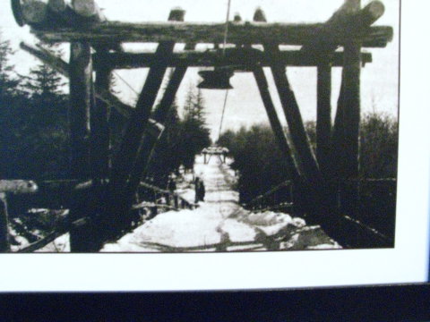 Az első felvonó még nem a sízőknek, hanem a szánkózók és bobosok részére készült