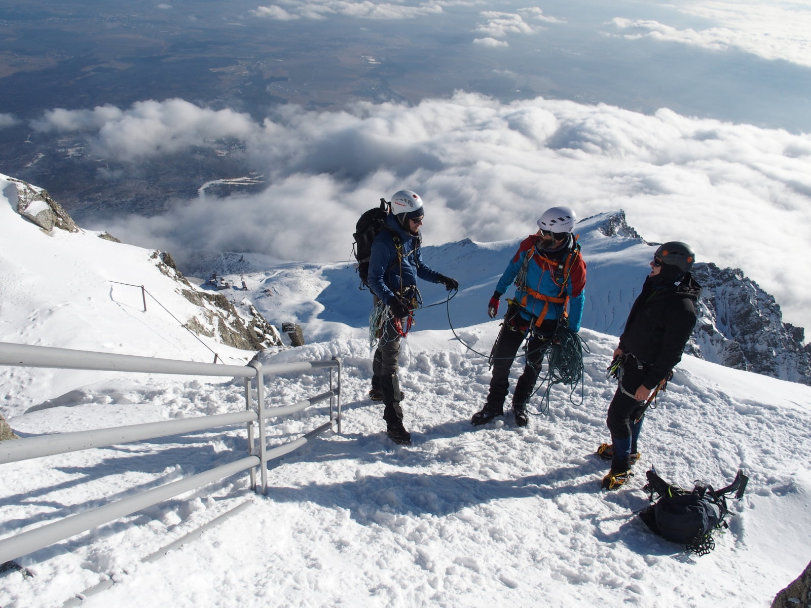 Vannak akik gyalog jönnek