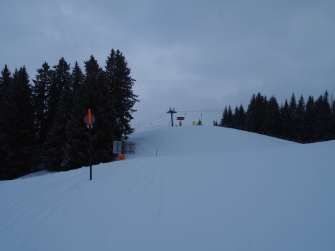 síelőt itt még keresni kell