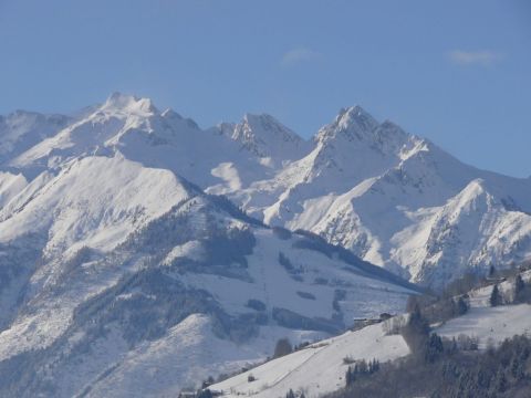 Kilatas-a-szobabol-a-Maiskogel.jpg