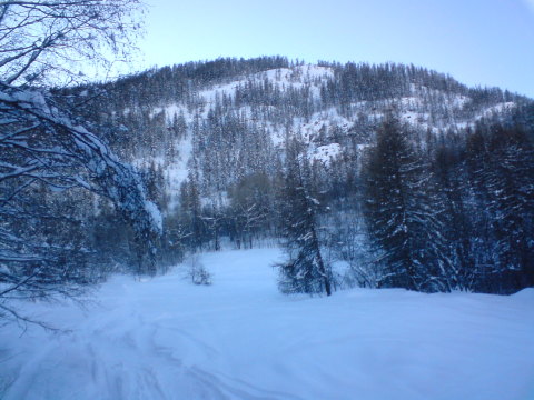 Balra letérve pedig az útig csúszhatsz