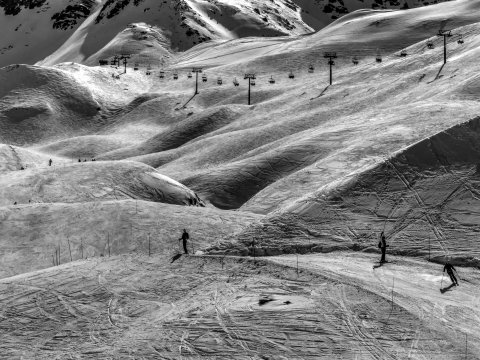 Tájkép felvonóval