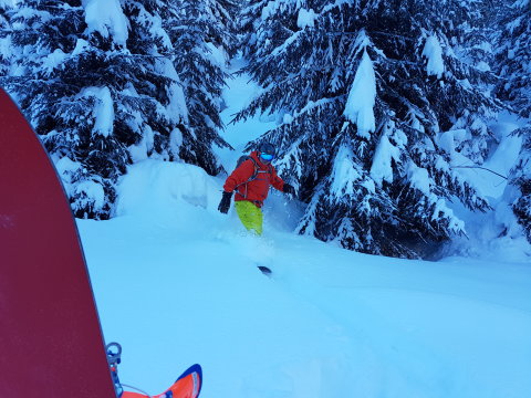 A kijárat, ami egyre sűrűbb