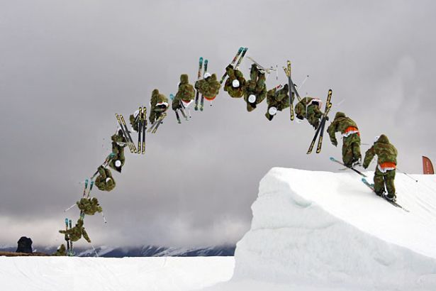 Fotósorozat egy ugrásról - Fotó: David Scott - snow.co.nz