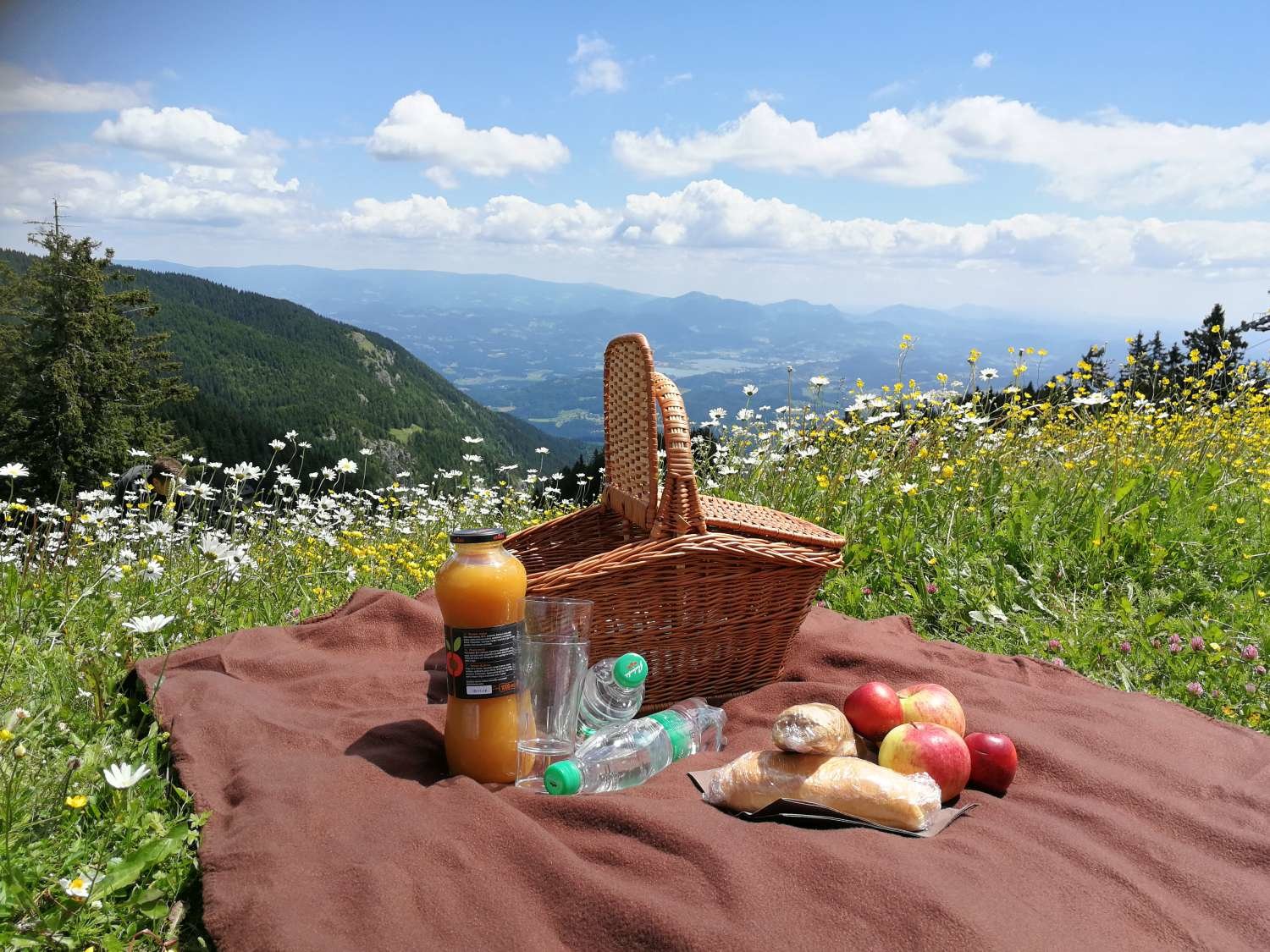 Idilli piknik Golten