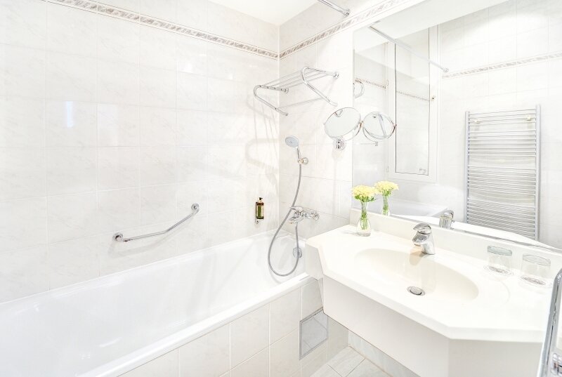 classic szoba fürdőszobája