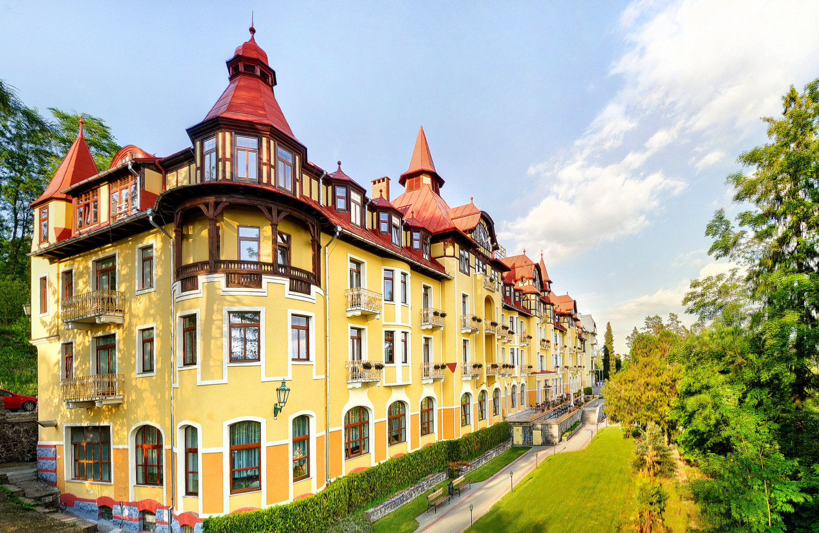 grandhotel-praha-tatralomnic-03.jpg