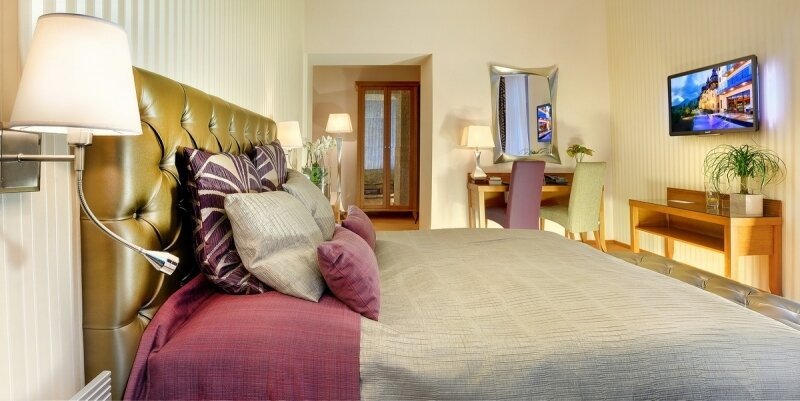 2-4 fős modern szoba