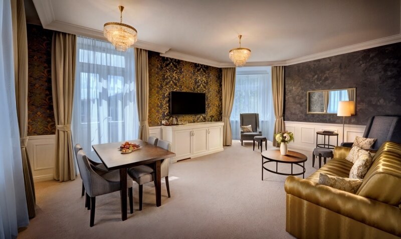 2-4 fős két légterű szoba