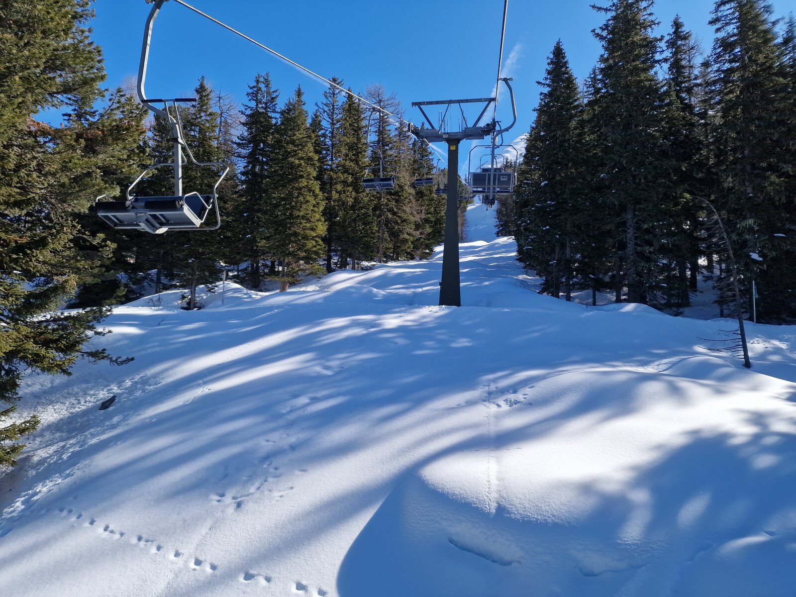 1800m-en már szép vastag a hótakaró