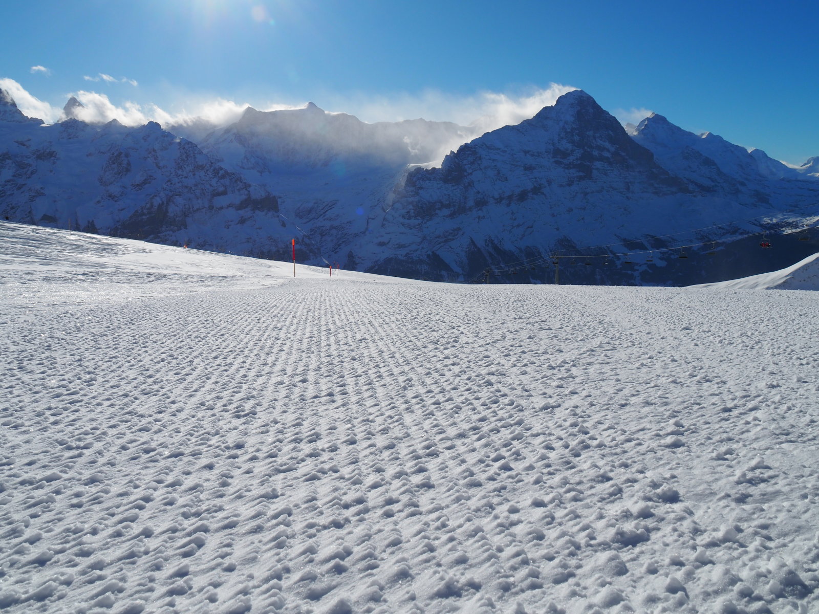 a hegyek szemben "füstöltek"