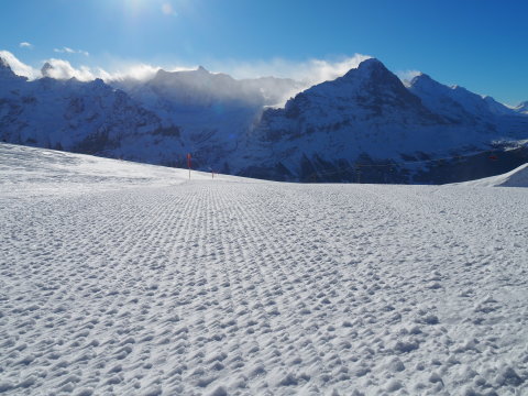 a hegyek szemben "füstöltek"