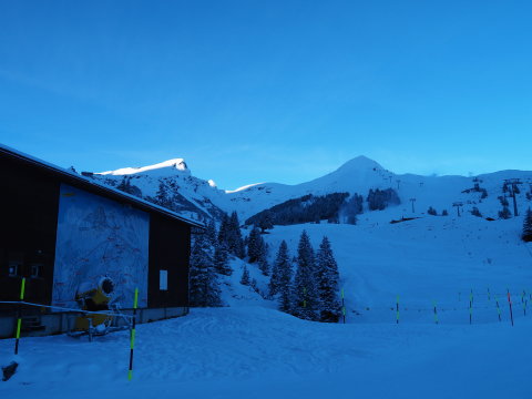 A Mannlichen irányában kezd sütni a nap