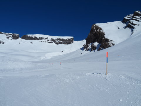 azért lehetett kevés embert látni