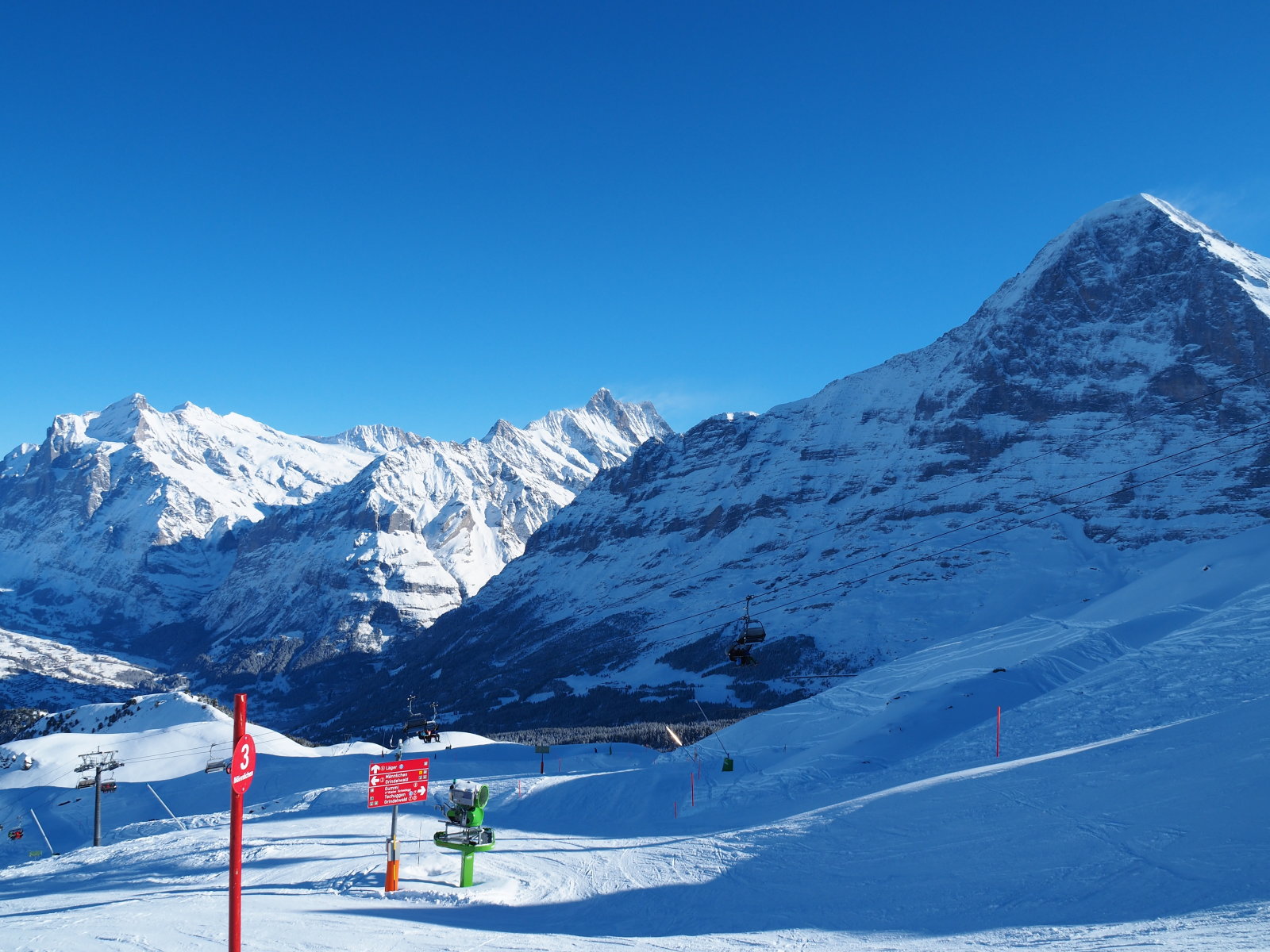 az Eiger csúcsa Männlichenről