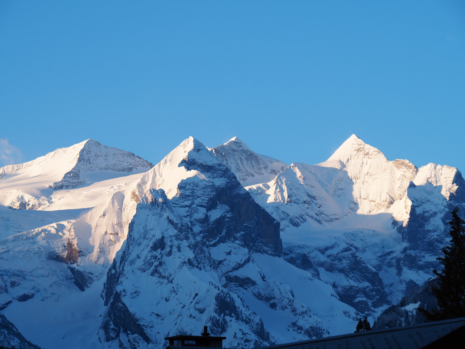 Wetterhorn csúcs szemben 7:30-kor