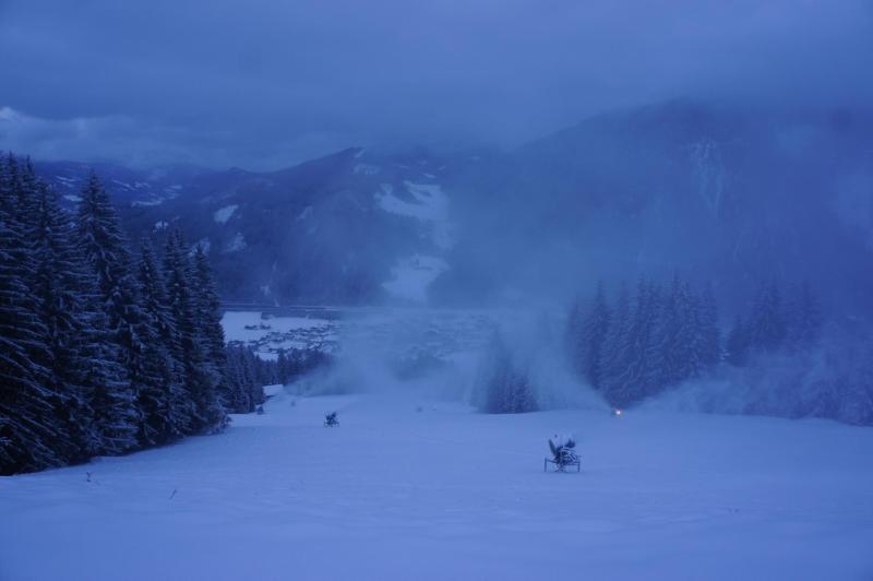 Flachau, már hóágyúznak is - Kattints a képre a nagyításhoz