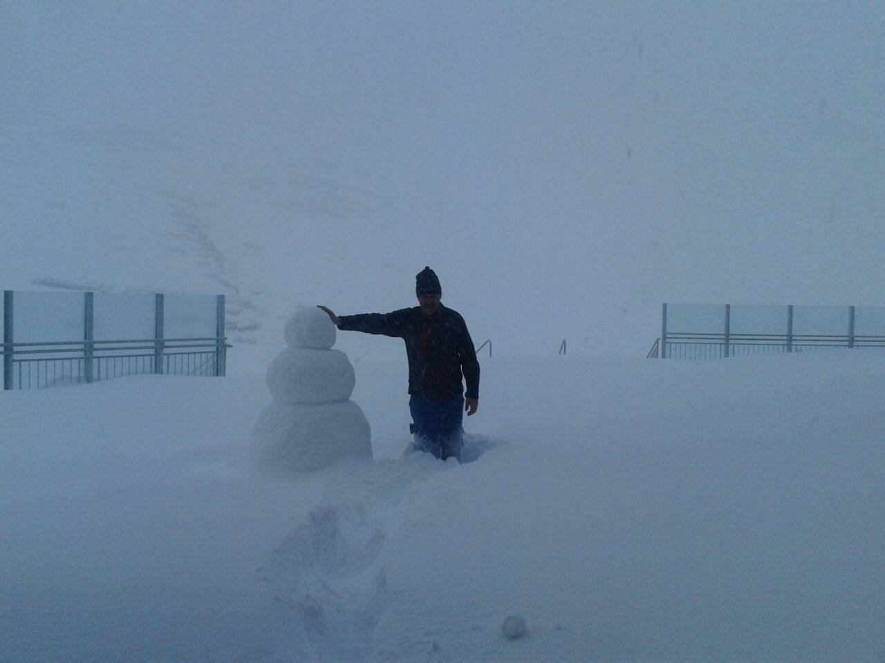 Hintertux: ma reggelre 70 cm, azóta már több....