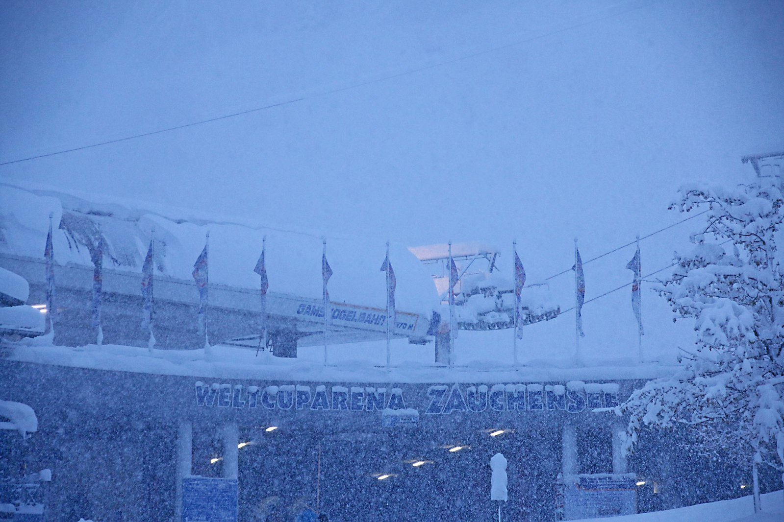 Zauchensee (Salzburg) 67 cm a völgyben, 110 cm a hegyen