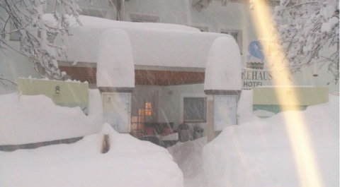 Antholzer See tegnap, Dél-Tirol, Olaszország
