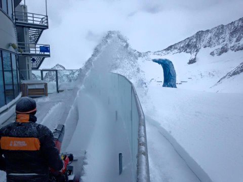 Stubai (A) Eddig 25 cm a gleccseren