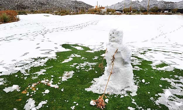 Meccs helyett hóember (Kép: http://www.worldgolfchampionships.com) - Kattints a képre a nagyításhoz