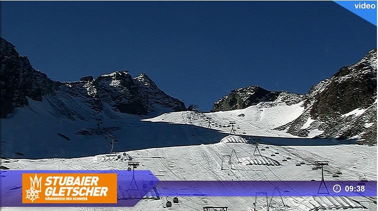 Stubai hétfőn, itt láthatóan kevesebb,  de azért esett